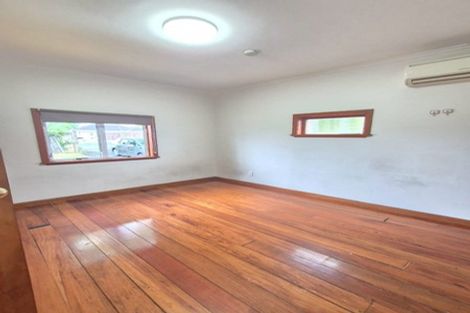 Photo of property in 137 Seabrook Avenue, New Lynn, Auckland, 0600