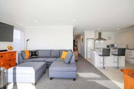 Photo of property in 24 Towhai Crescent, Owhata, Rotorua, 3010