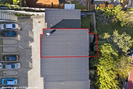 Photo of property in 6/7 South Pacific Place, Henderson, Auckland, 0612