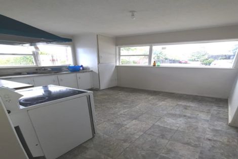 Photo of property in 1/133 Ennis Avenue, Pakuranga Heights, Auckland, 2010