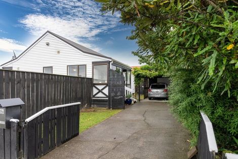 Photo of property in 79a Eatwell Avenue, Paraparaumu Beach, Paraparaumu, 5032