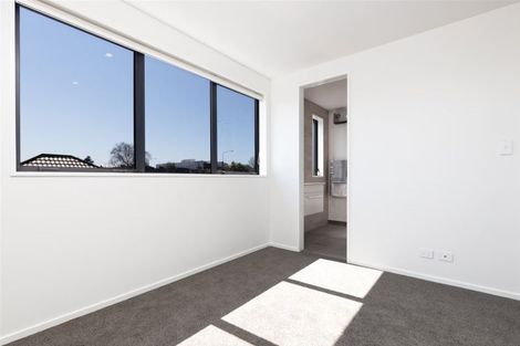 Photo of property in 3/59 Waimairi Road, Upper Riccarton, Christchurch, 8041