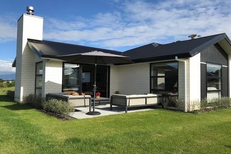 Photo of property in 11 Koi Crescent, Mapua, 7005
