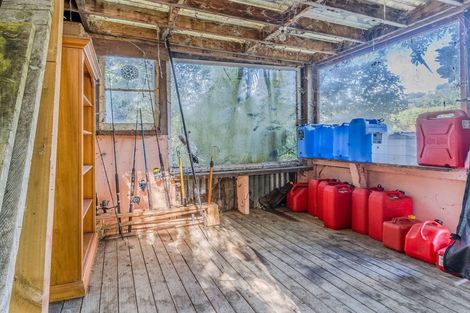 Photo of property in 86 Beach Road, Long Beach, Port Chalmers, 9081