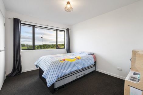 Photo of property in 208 Taipo Road, Rongotea, Palmerston North, 4476
