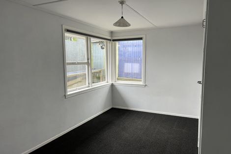 Photo of property in 16 Clyde Carr Crescent, Waimataitai, Timaru, 7910