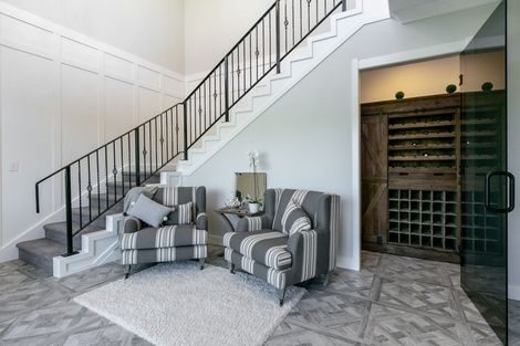 Photo of property in 4 Ridgeway Terrace, Taradale, Napier, 4112