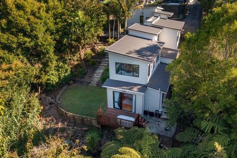 Photo of property in 2/19 Fordham Street, Beach Haven, Auckland, 0626