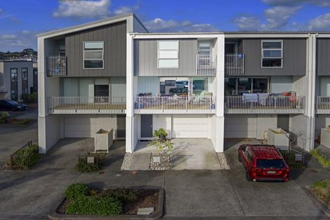 Photo of property in 33 Bonnette Road, Flat Bush, Auckland, 2019