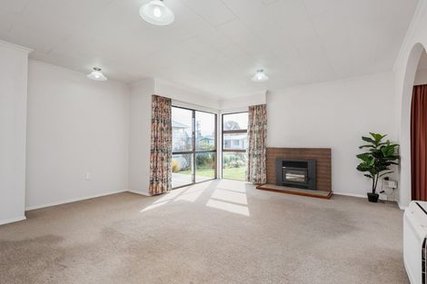 Photo of property in 4 Newbourne Crescent, Redwoodtown, Blenheim, 7201