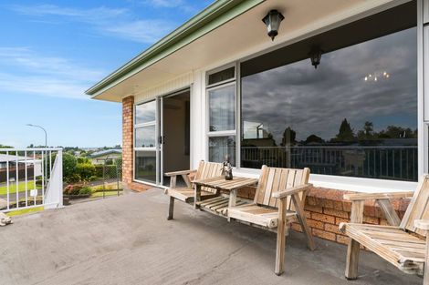 Photo of property in 7 Wiltshire Place, Te Puke, 3119