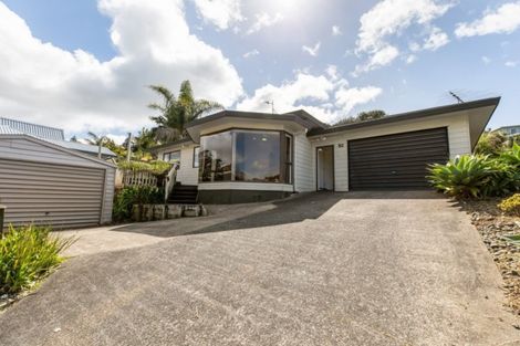 Photo of property in 52 Ferry Road, Arkles Bay, Whangaparaoa, 0932