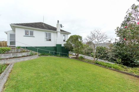 Photo of property in 104 Belt Road, New Plymouth, 4310