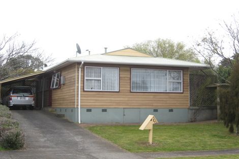 Photo of property in 16 Trelawney Crescent, Westown, New Plymouth, 4310