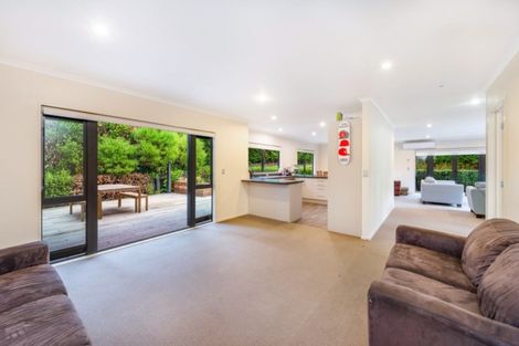 Photo of property in 12 Cabernet Close, Rototuna, Hamilton, 3210