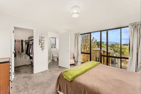 Photo of property in 46 Te Moana Road, Waikanae Beach, Waikanae, 5036