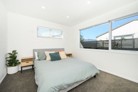 Photo of property in 10 Gladys Place, Kelvin Grove, Palmerston North, 4414