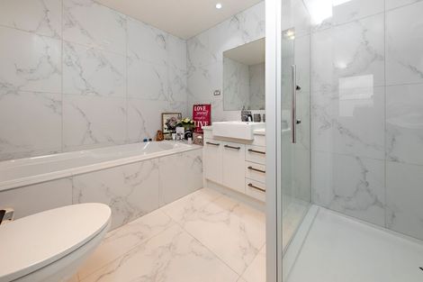 Photo of property in 11 Taupinga Way, Takanini, 2112