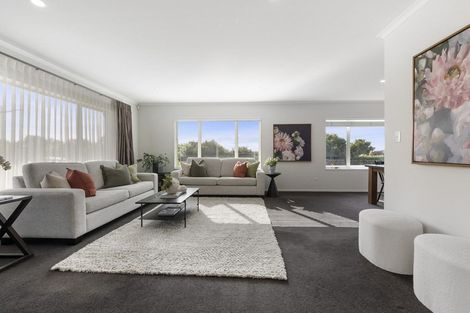 Photo of property in 42 Grace James Road, Pukekohe, 2120