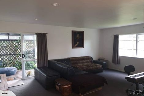 Photo of property in 19a Midgley Road, West Harbour, Auckland, 0618