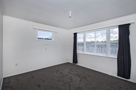 Photo of property in 15 Taraire Crescent, Otangarei, Whangarei, 0112