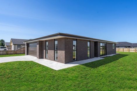 Photo of property in 5 Fantail Avenue, Carterton, 5713