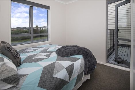 Photo of property in 50 Chapel Road, Flat Bush, Auckland, 2019