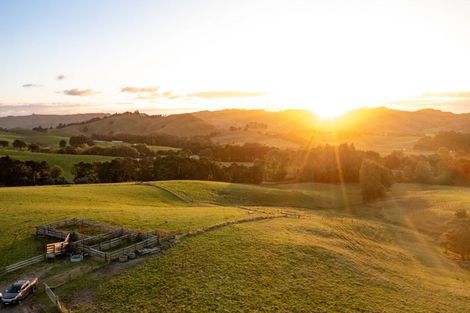 Photo of property in 406 Old Kaipara Road, Kaipara Flats, Warkworth, 0981