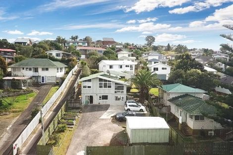 Photo of property in 50 Hogans Road, Glenfield, Auckland, 0629