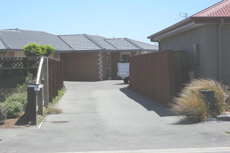 Photo of property in 25 Ruahine Place, Parklands, Christchurch, 8083