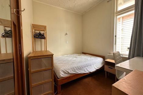 Photo of property in 42 Pirie Street, Mount Victoria, Wellington, 6011