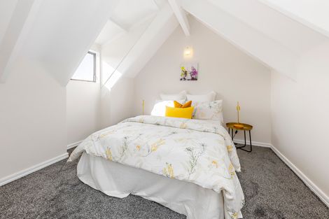 Photo of property in 2/72 Weymouth Road, Manurewa, Auckland, 2102