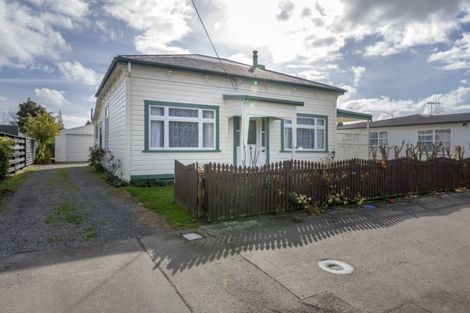 Photo of property in 183 Cambridge Street, Levin, 5510