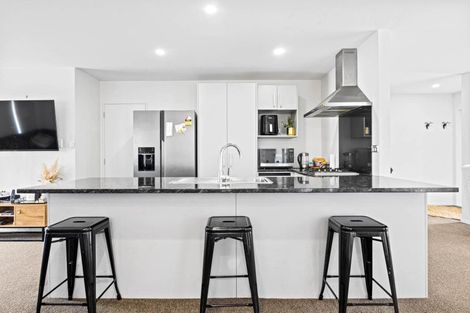 Photo of property in 47 Treestump Road, Takanini, 2112