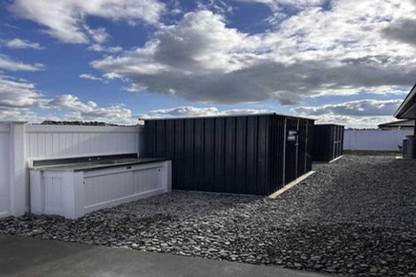 Photo of property in 15 Saint Michael Crescent, One Tree Point, 0118