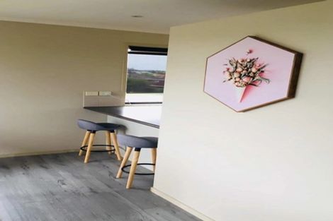 Photo of property in 20 Toroa Street, Torbay, Auckland, 0630