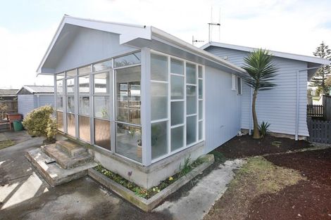 Photo of property in 6 Aorangi Street, Feilding, 4702