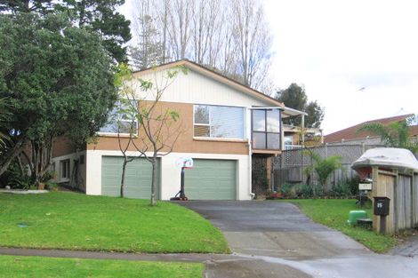 Photo of property in 17 Lilian Place, Farm Cove, Auckland, 2012