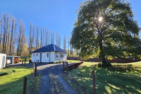 Photo of property in 97 Kainga Road, Kainga, Christchurch, 8083