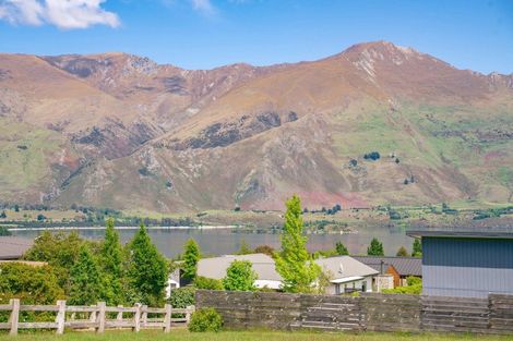 Photo of property in 49 Forest Heights, Wanaka, 9305