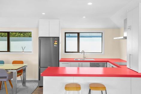 Photo of property in 2/4 Nova Place, Christchurch Central, Christchurch, 8011