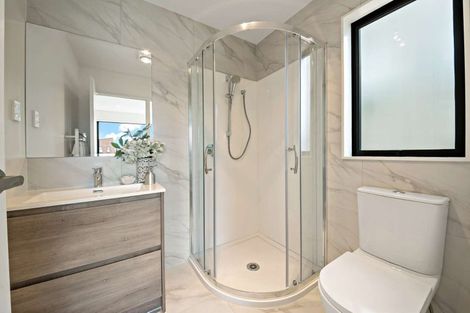 Photo of property in 10 Hokoteta Street, Mount Wellington, Auckland, 1062