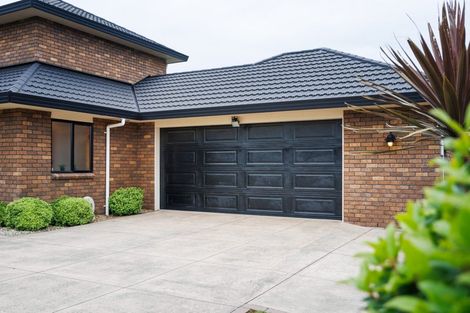 Photo of property in 7 Alpine Grove, Kelvin Grove, Palmerston North, 4414