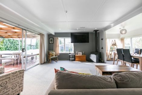 Photo of property in 9 Albert Street, Clive, 4102