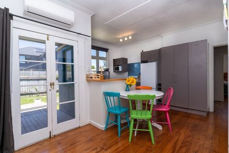 Photo of property in 11a Jensen Street, Hokowhitu, Palmerston North, 4410