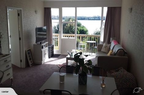 Photo of property in 2 The Promenade, Takapuna, Auckland, 0622