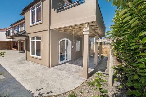 Photo of property in 50c Maunganui Road, Mount Maunganui, 3116