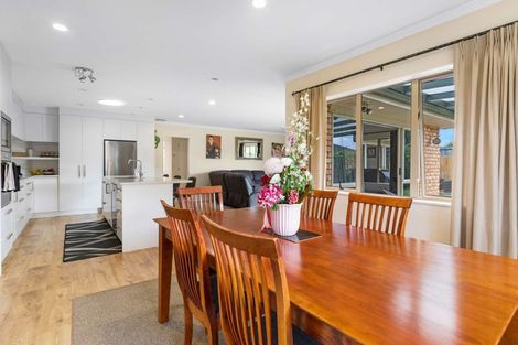 Photo of property in 4 Lockhart Place, Rototuna, Hamilton, 3210