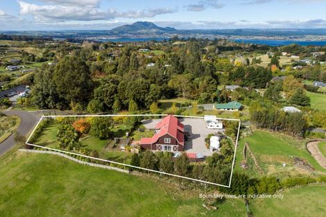 Photo of property in 13 Highland Drive, Acacia Bay, Taupo, 3385