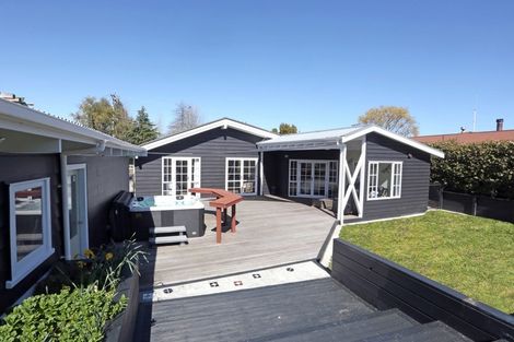 Photo of property in 14 Liston Avenue, Hilltop, Taupo, 3330